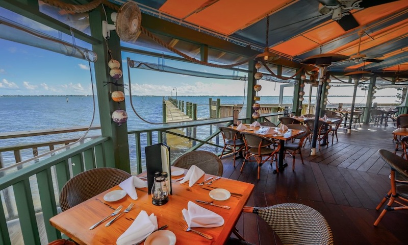 Ski Beach Leesburg, FL – Cajun Comfort on the Waterfront