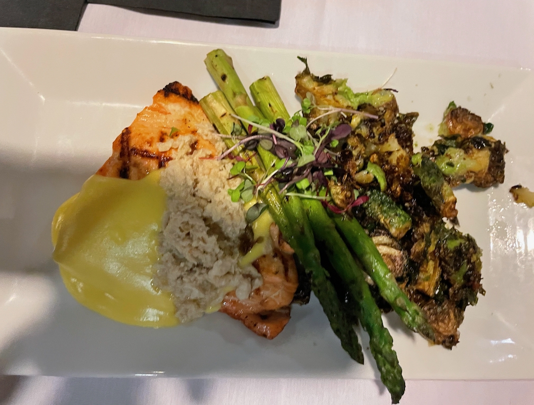 Chicken Oscar entrée at Prima restaurant Brownwood