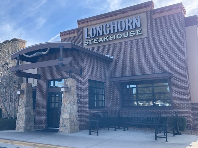 longhorn exterior 768x576