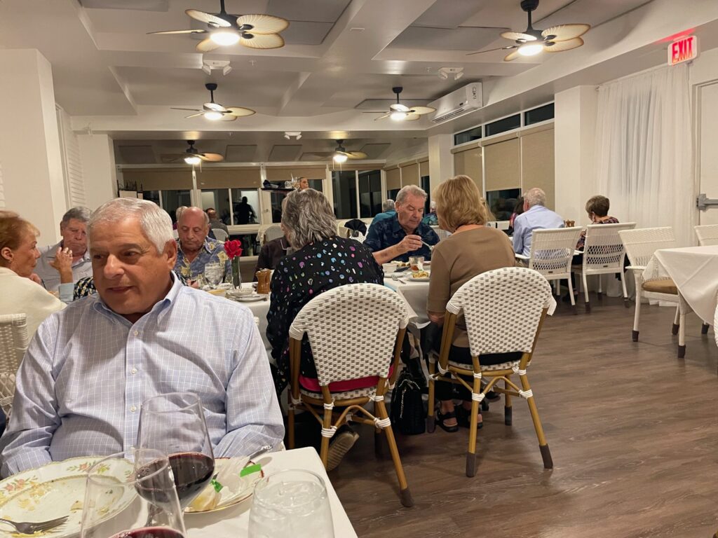 rose plantation dining room 1 1024x768