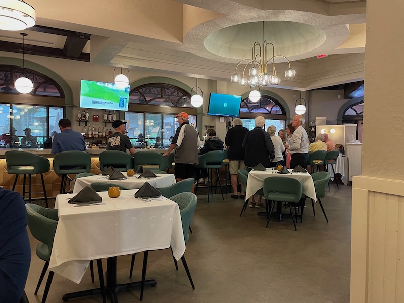 Bar seating area at Bella Vita Italian Steakhouse Spanish Springs