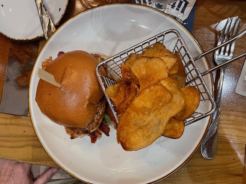 Barbecue burger with onion straws