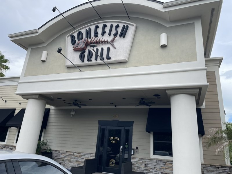 OnlyVillages Review: The Bonefish Grill Lunch We’d Happily Order Again